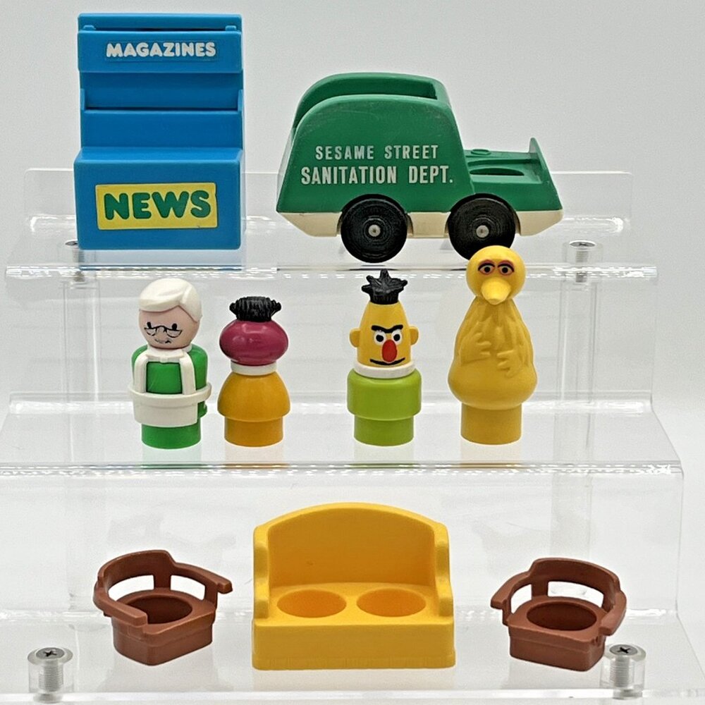 Vintage Fisher Price Little People Sesame‎ Street figures furniture vehicle lot